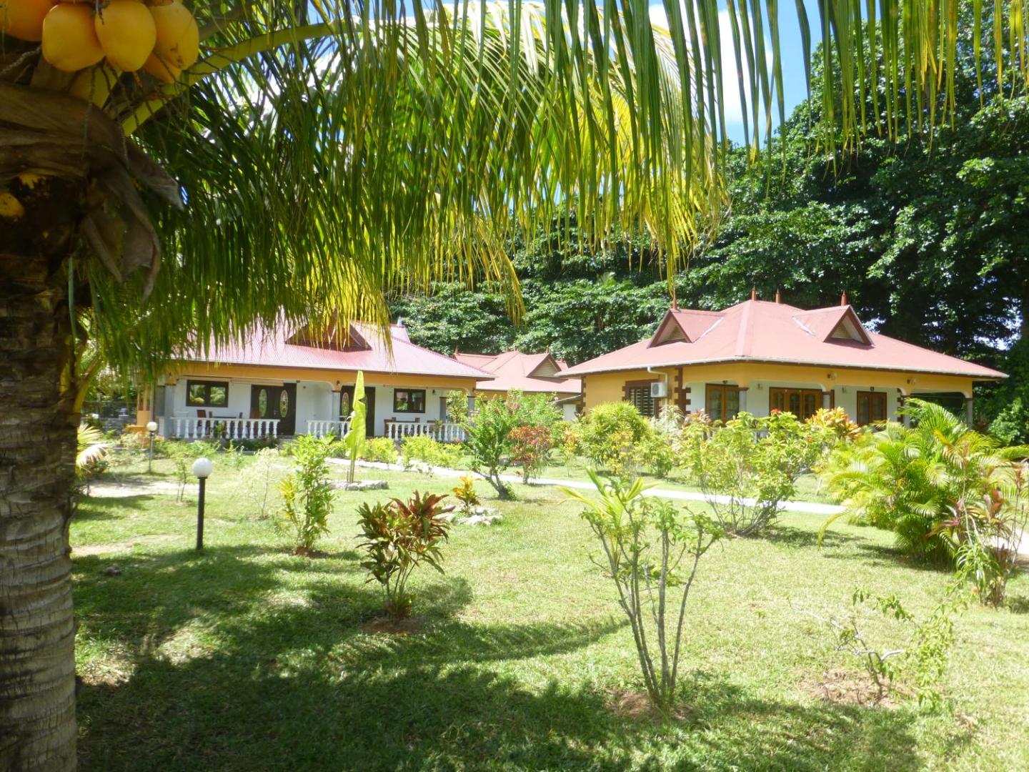 Zerof Self Catering Apartments, La Digue, Seychelles