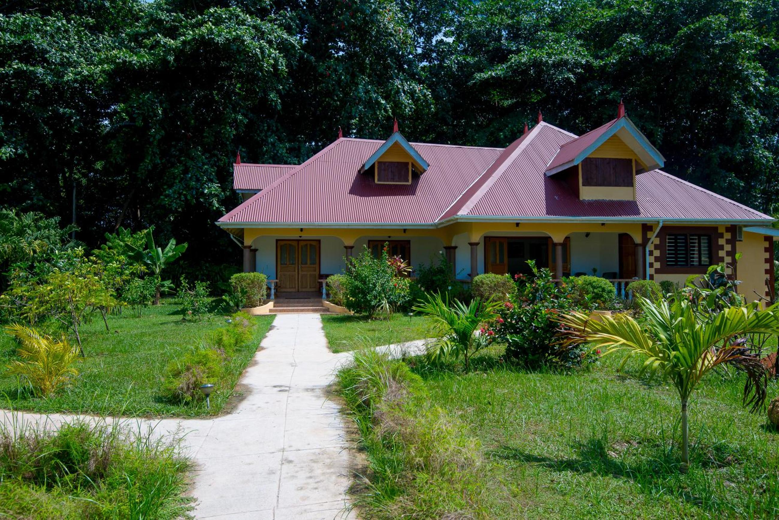 One-Bedroom Apartment at Zerof Self Catering Apartments